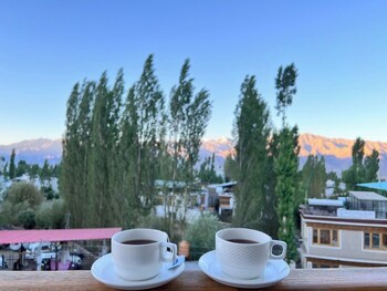 hotel samaya