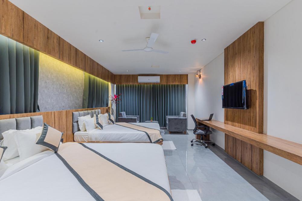 hotel the grand heaven