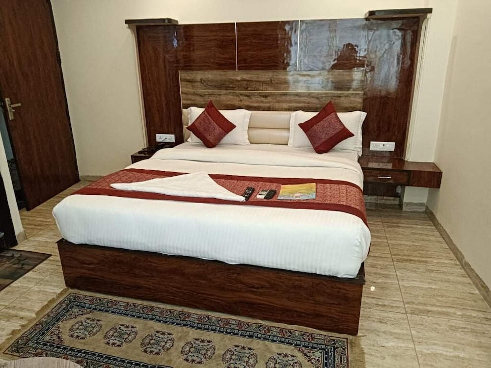 hotel dev residency by grb
