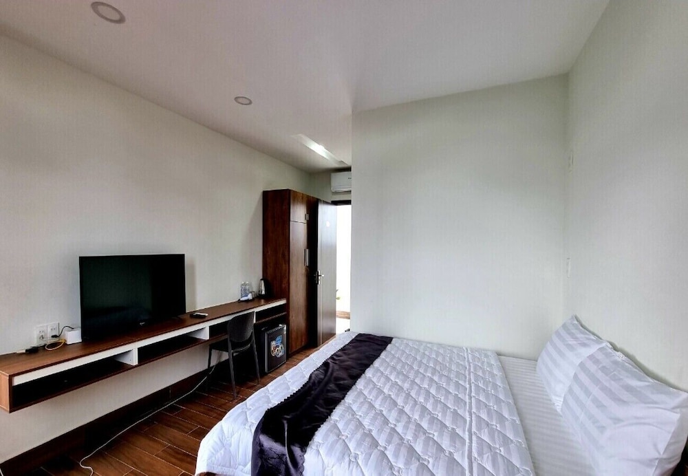 golden star villa hue