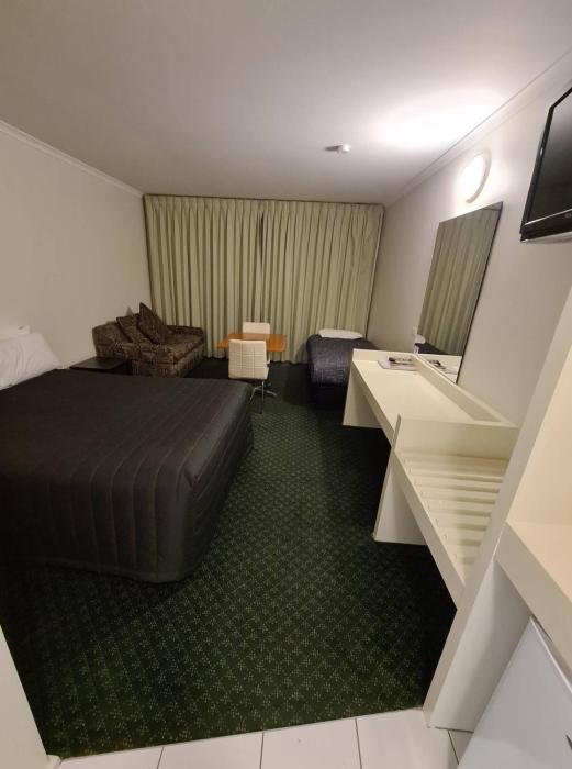 cottonwood motor inn