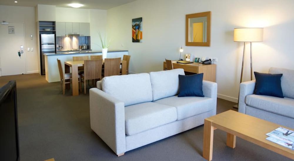 Quest Mackay,Mount Pleasant>>Mackay,4 star