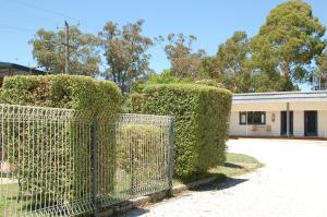 calder family motel