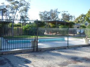 calder family motel