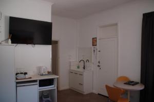 calder family motel