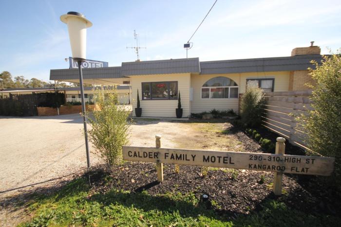 calder family motel