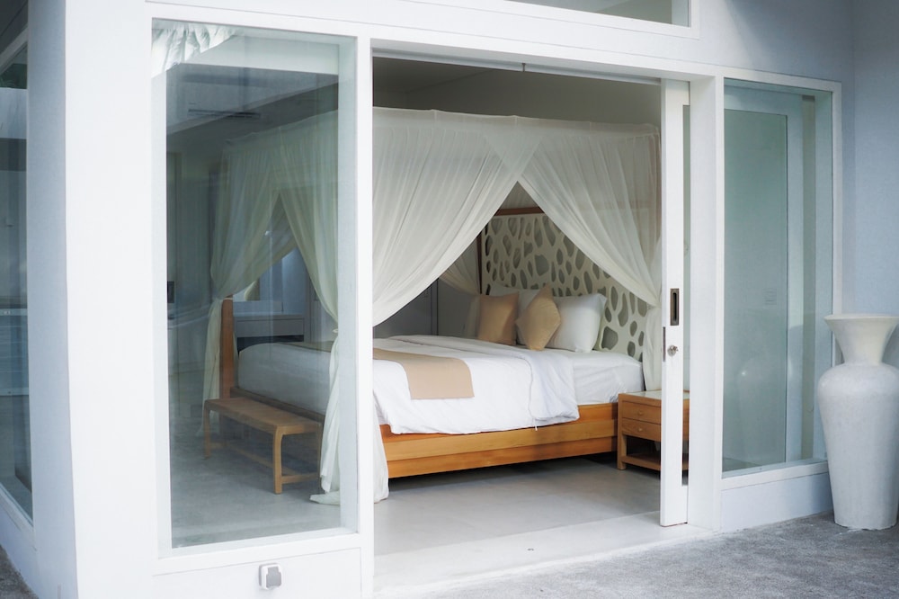 tropik resort lombok