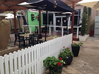 Burkes Hotel Motel,Mulwala>>Central Murray,3 star