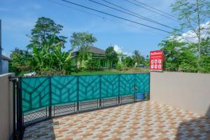 reddoorz syariah near stasiun gumilir cilacap