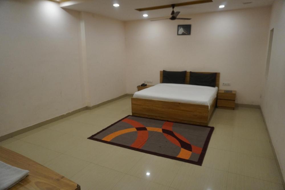 hotel bhanwar niwas