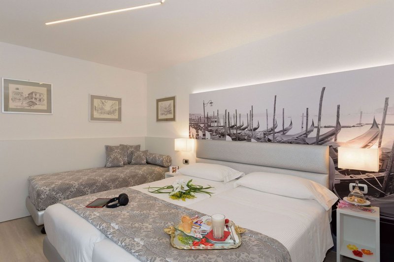 unahotels ala venezia adults only