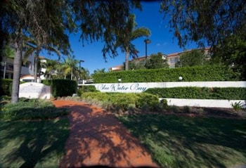 blue water bay luxury villas