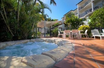 blue water bay luxury villas