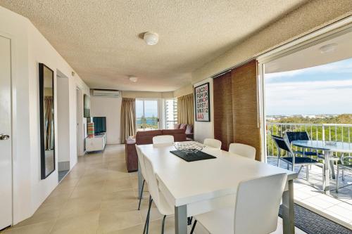 bayviews and harbourview holiday apartments