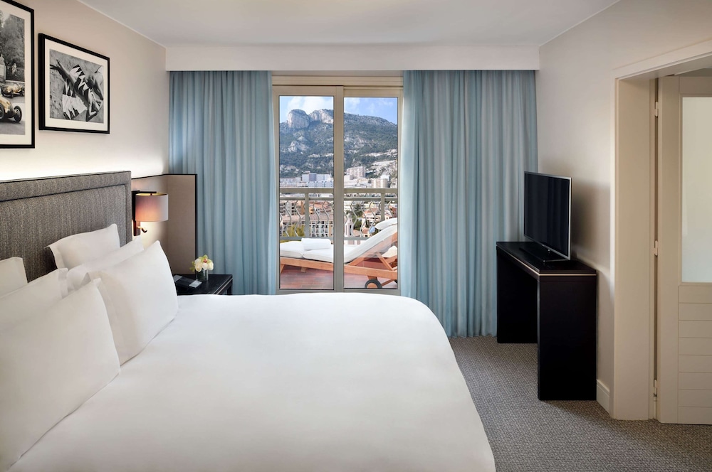 columbus hotel monte carlo curio collection by hilton