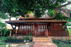 baan lhang wangh