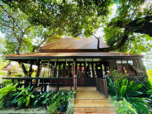baan lhang wangh