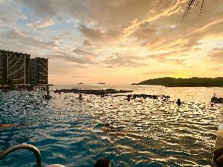 sunset seaview vacation condos jesselton quay