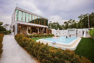 full house khao yai