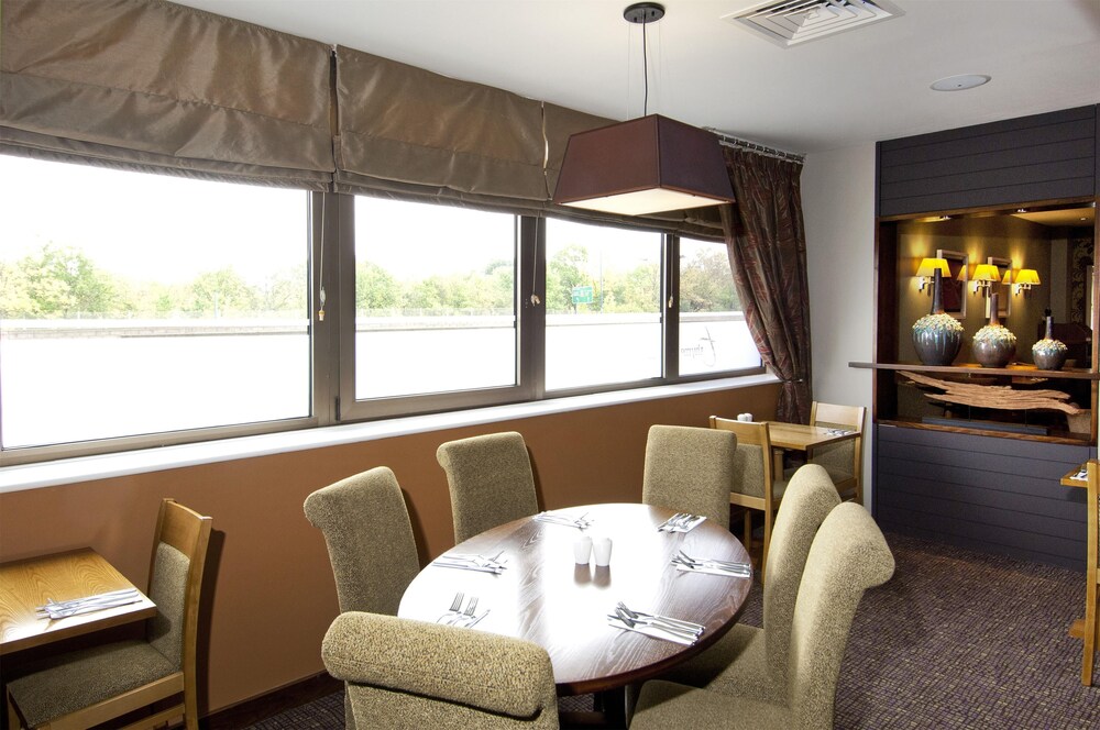 premier inn london hanger lane