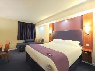 premier inn london hanger lane