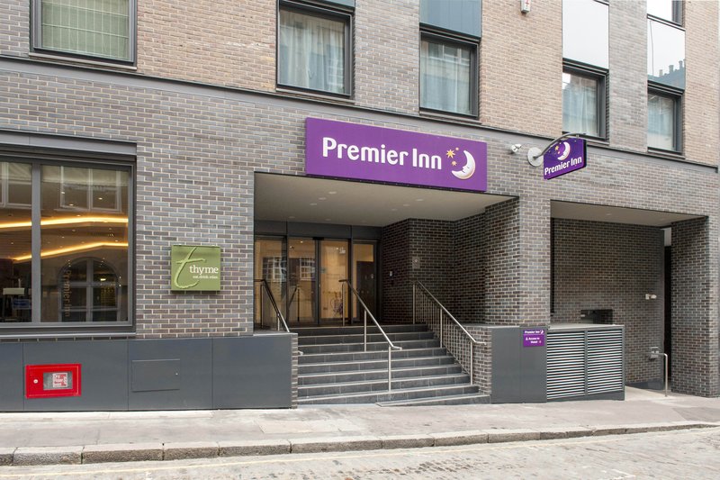 premier inn london bank tower