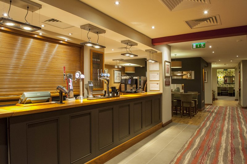 premier inn london bank tower