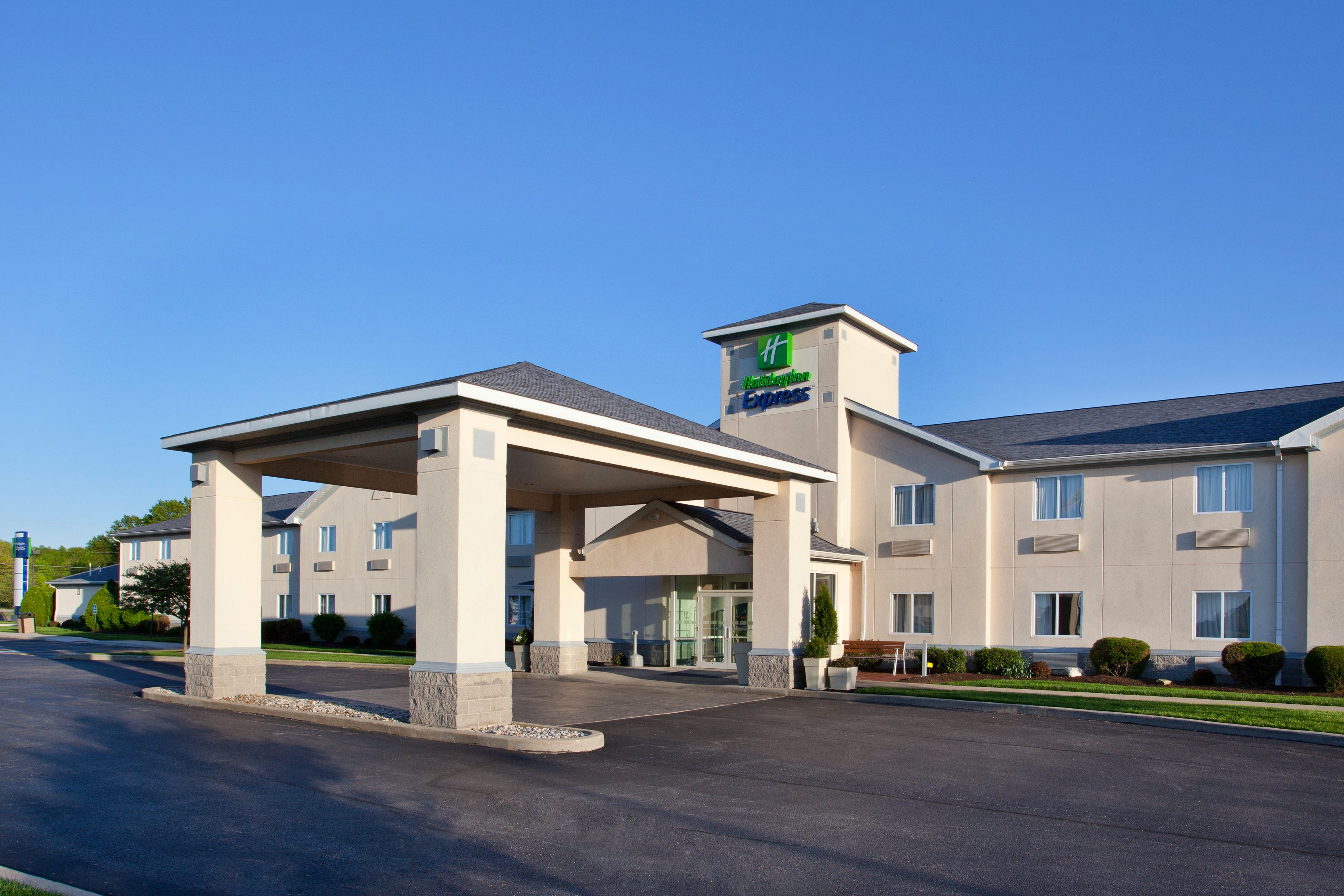 holiday inn express vermilion by ihg