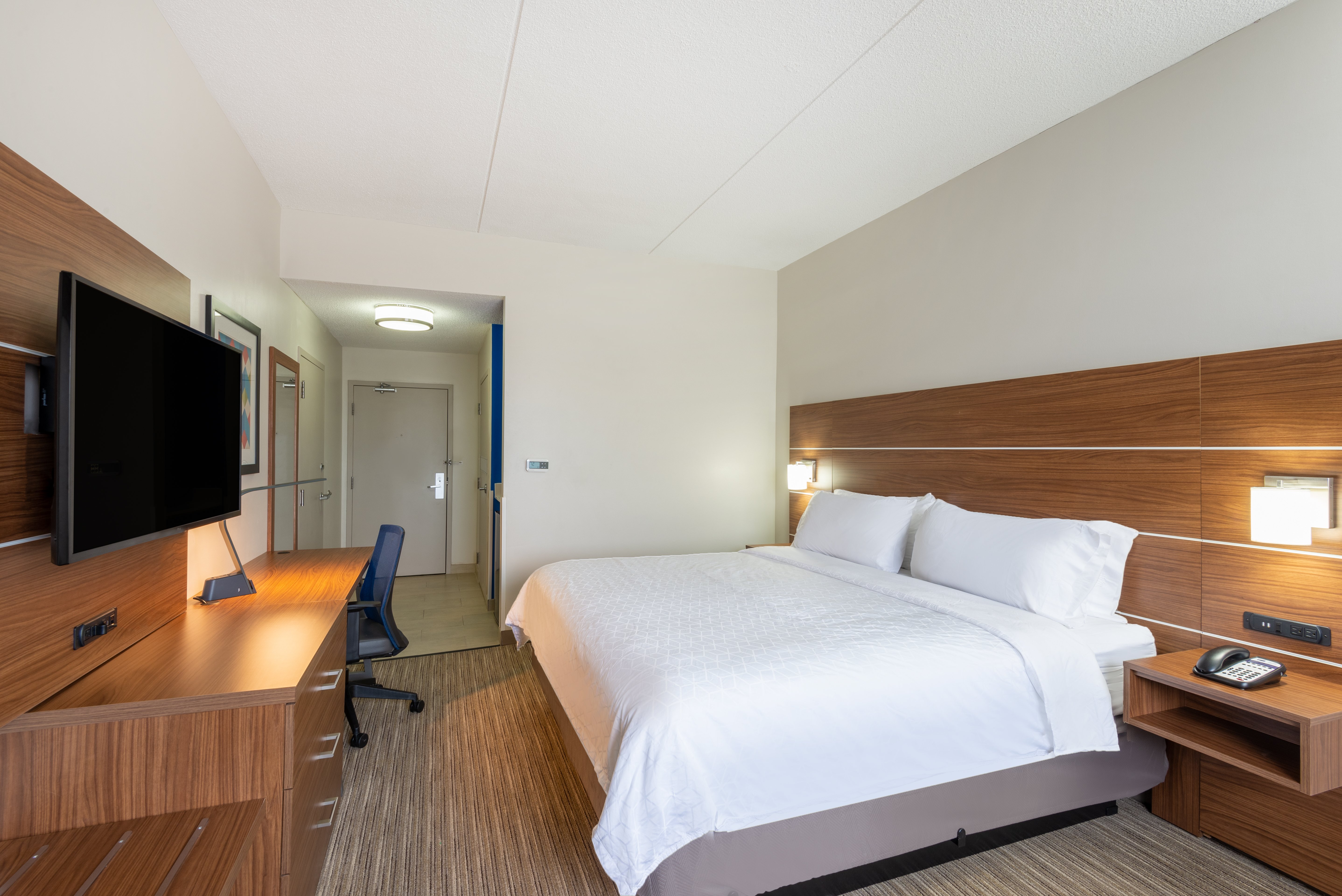 holiday inn express vermilion by ihg