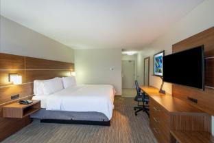 holiday inn express vermilion by ihg
