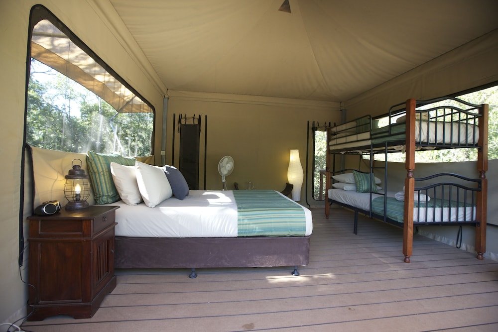 Cygnet Bay Pearls,Broome>>Beagle Bay,4 star