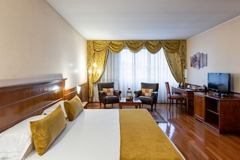 hotel leopardi