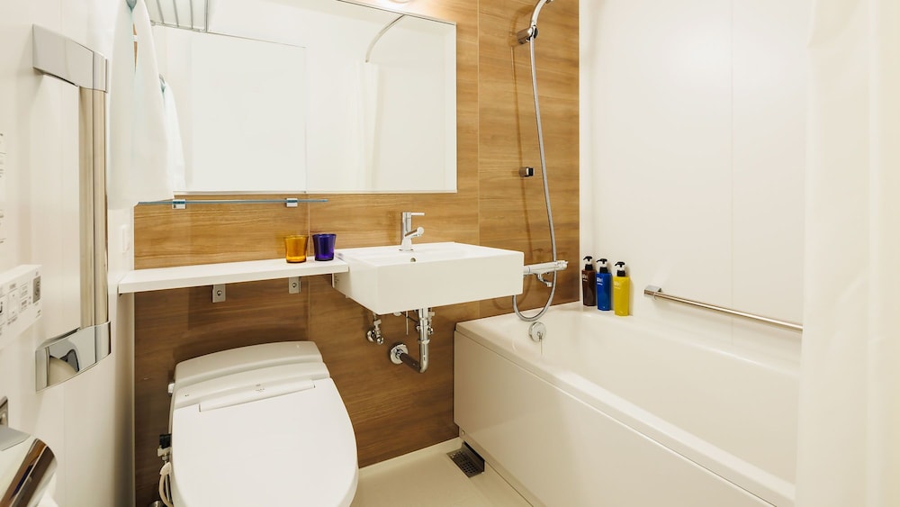 jr east hotel mets omori