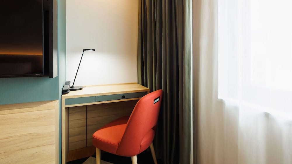 jr east hotel mets omori