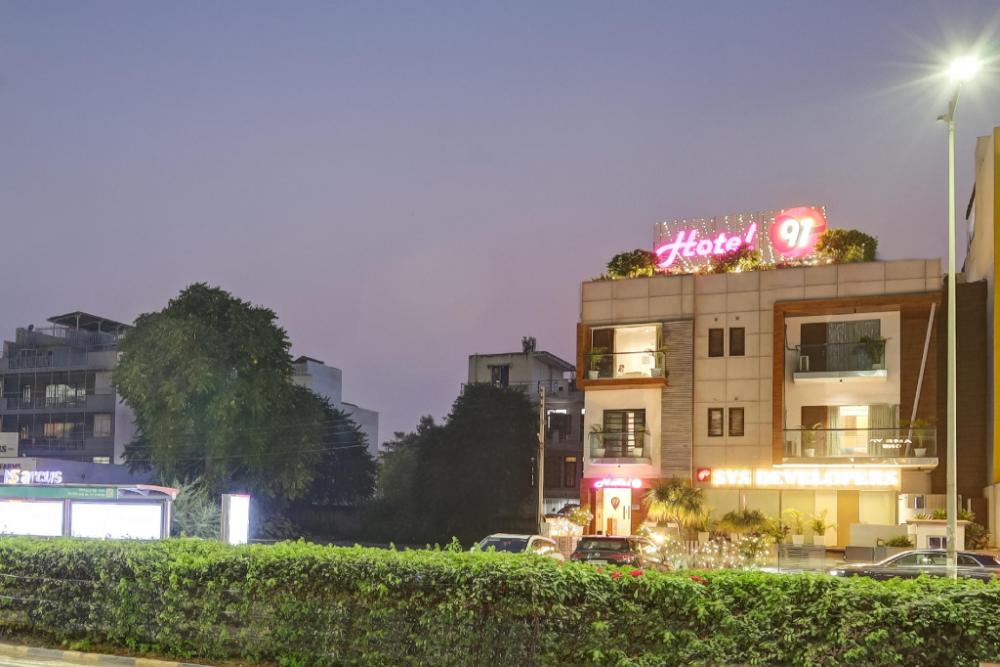 hotel 91 golf course road