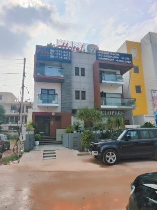 Hotel 91 Golf Course Road,India>>New Delhi,3 star