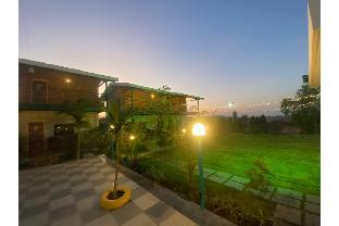 Casa Green Restaurant And Resort,India>>Nashik,4 star