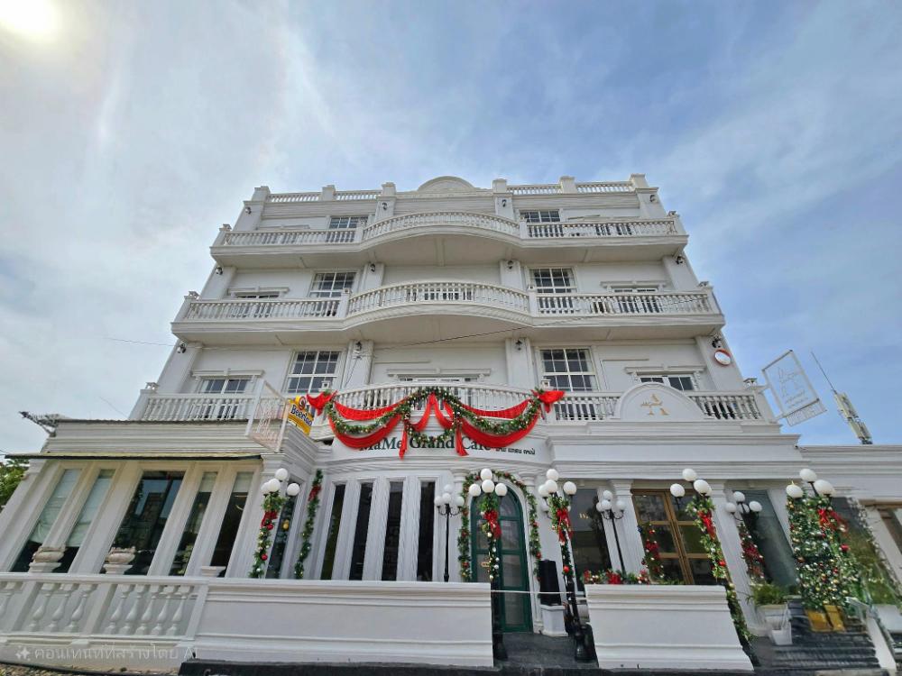 ali grand hotel