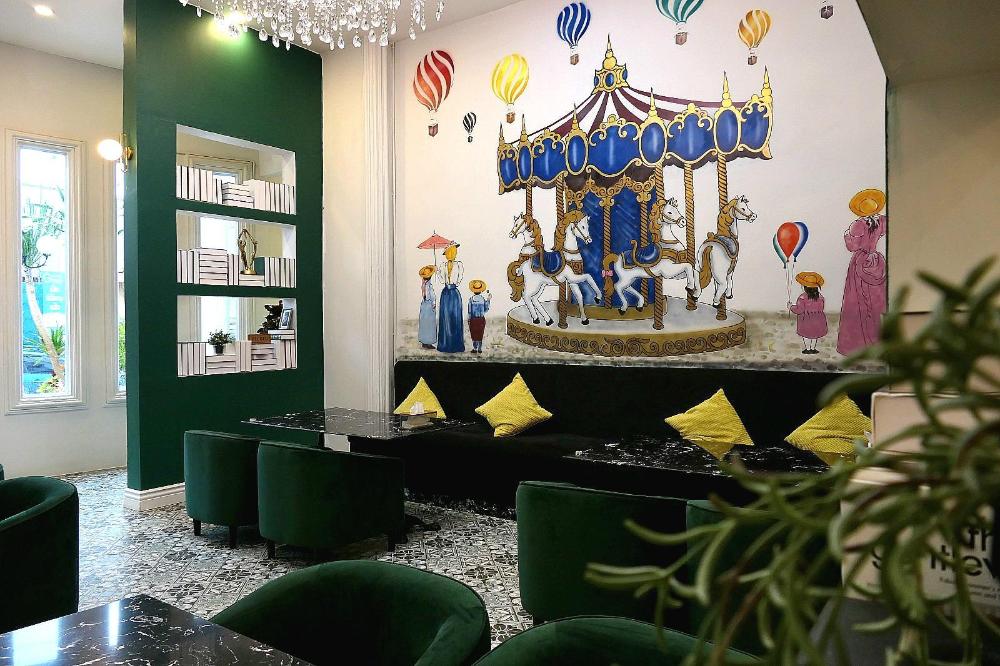 ali grand hotel