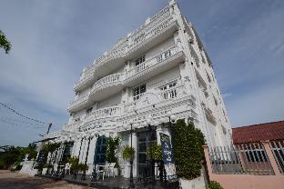 ali grand hotel
