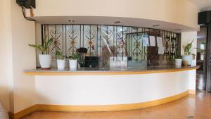 reddoorz golden park inn la union