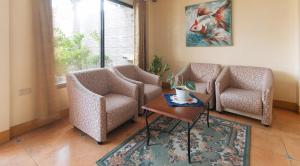 reddoorz golden park inn la union