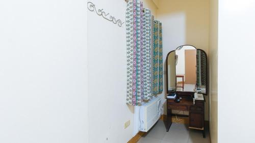 reddoorz golden park inn la union