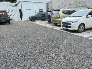 reddoorz near stasiun batang