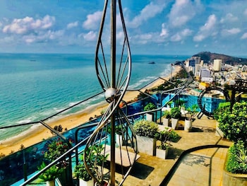 stephen oasky vung tau