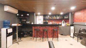 reddoorz plus la belle residences makati city