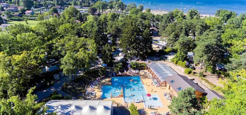 camping la pinede