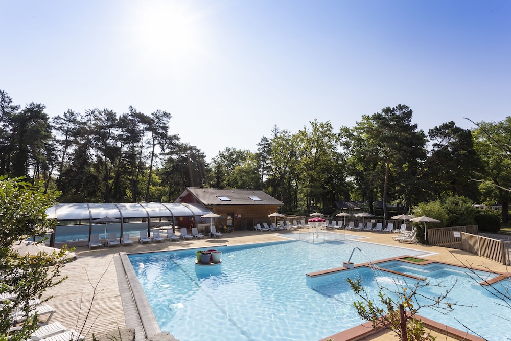 camping la pinede