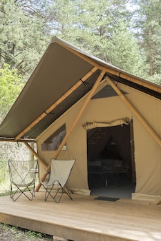 camping la pinede