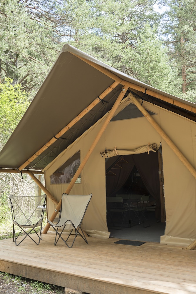 camping la pinede